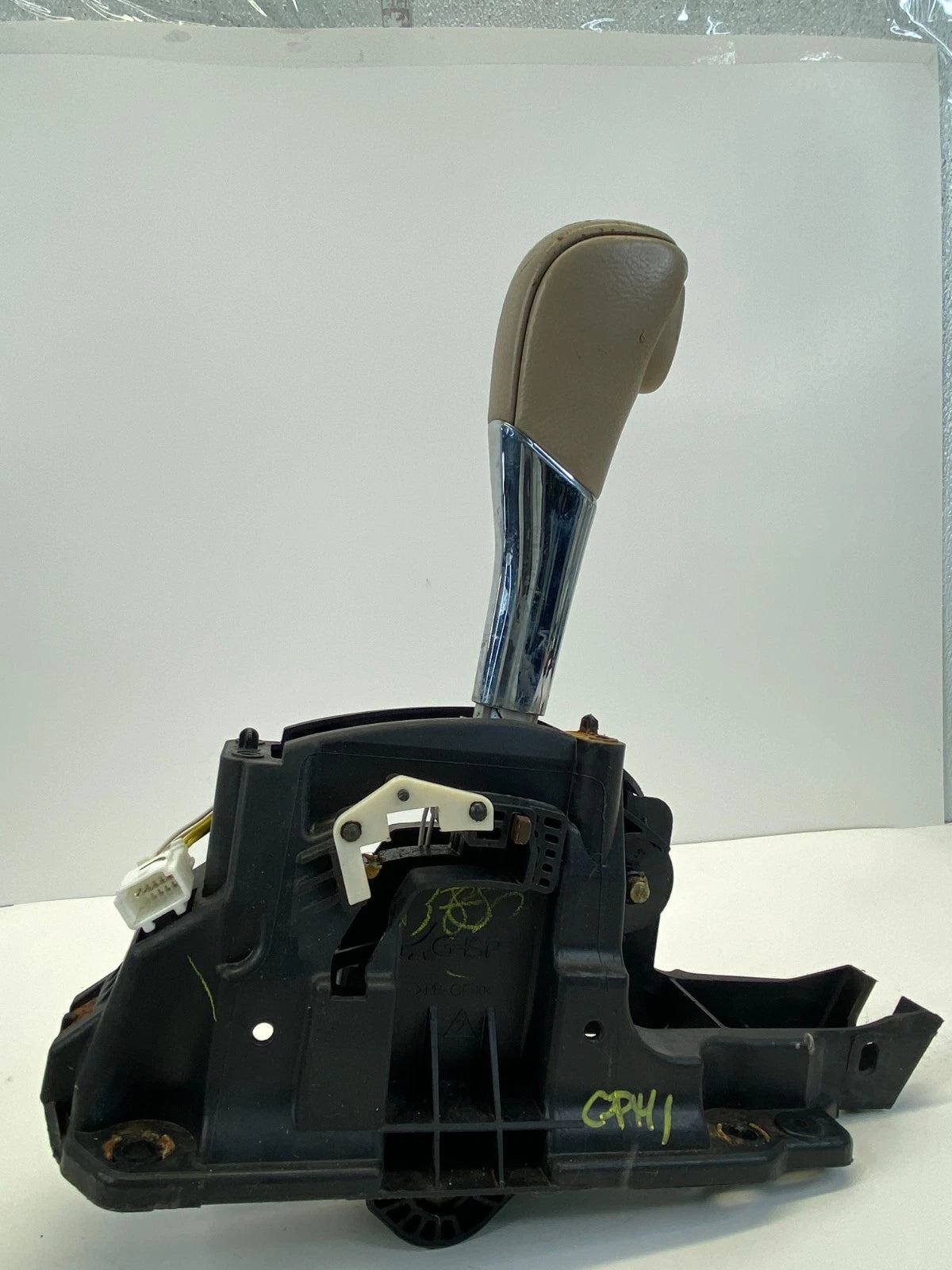 2013-2020 NISSAN PATHFINDER AUTOMATIC TRANSMISSION GEAR SHIFTER ASSEMBLY TAN OEM