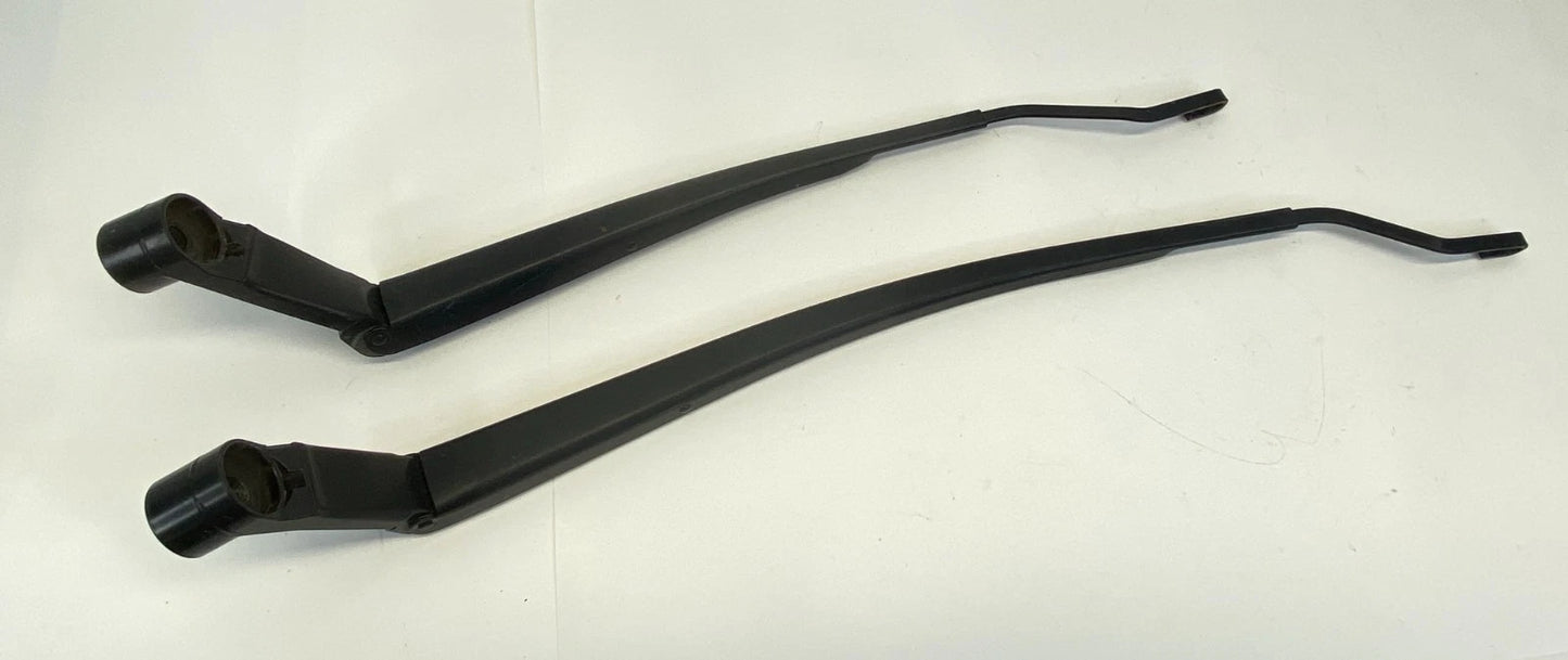 2010-2013 SUZUKI KIZASHI WINDSHIELD WIPER ARMS PAIR FRONT LEFT RIGHT OEM FACTORY