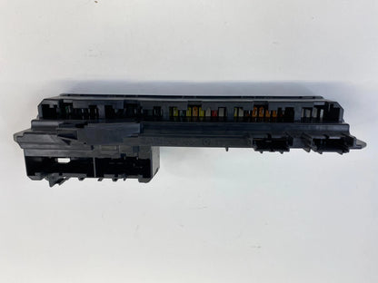 2006-2010 BMW 550I 4.8L AT FRONT POWER DISTRIBUTION FUSE RELAY BOX 257-13290 OEM