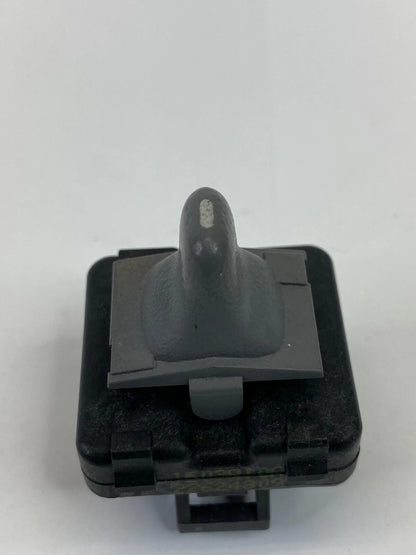 2001-2005 PONTIAC GRAND AM FRONT RIGHT SIDE DOOR POWER WINDOW SWITCH 22624809