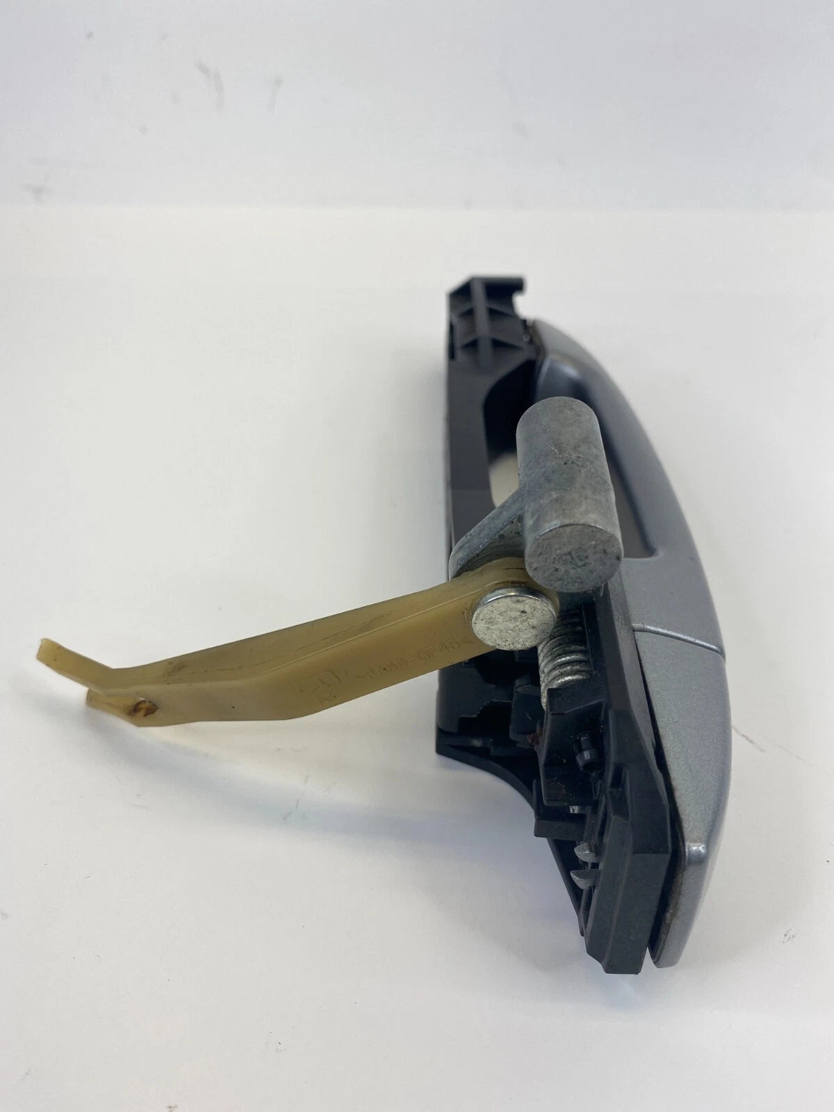 2010-2014 SUBARU LEGACY REAR RIGHT SIDE EXTERIOR DOOR HANDLE ASSEMBLY OEM