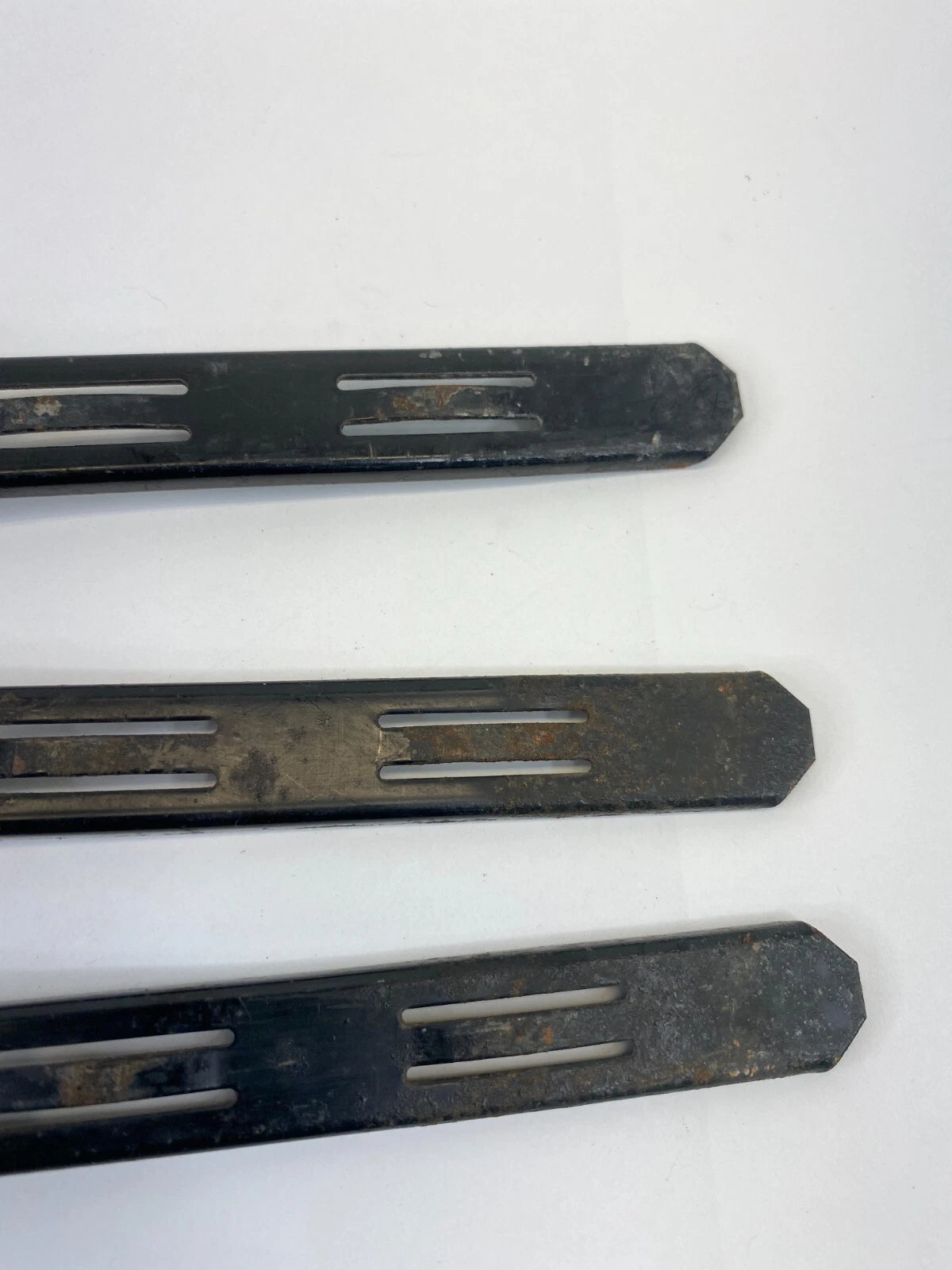 1999 LINCOLN TOWN CAR HEADLIGHT BRACKETS BRACKET SET OF 3 ASSEMBLY OEM