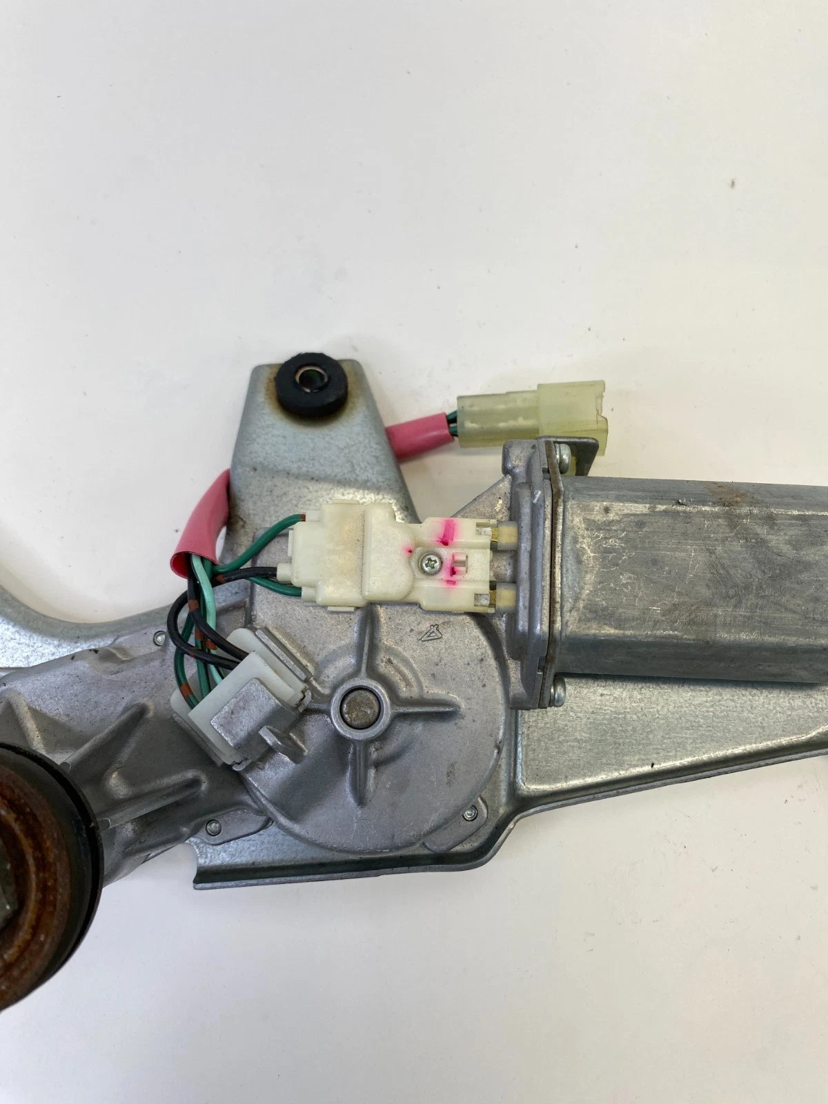 2003-2008 HONDA PILOT REAR WINDSHIELD WIPER MOTOR ASSY 34965-581 OEM