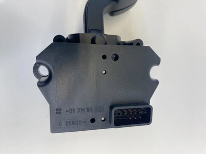 2004-2007 BMW 525i Front Windshield Wiper Switch Lever Control 6-924-106-03 OEM