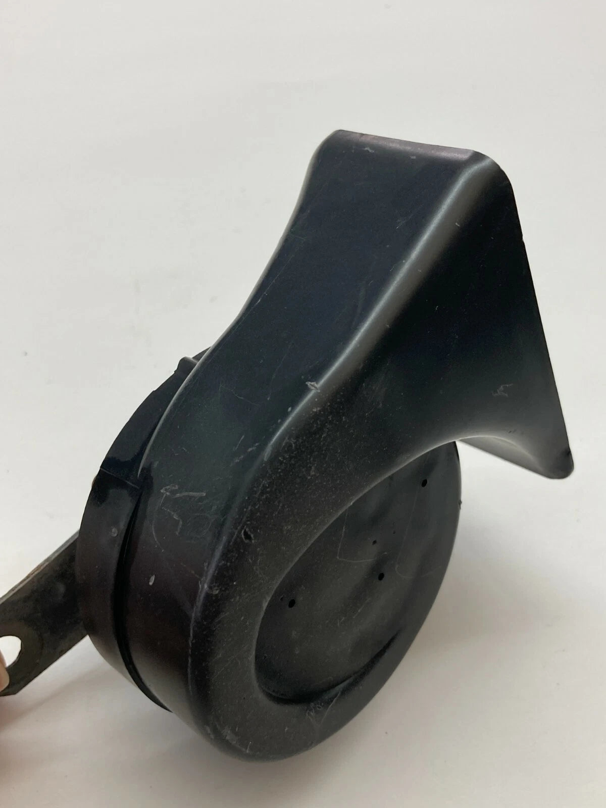 1997 1998 1999 2000 2001 LEXUS ES300 LOW NOTE SIGNAL PITCH HORN 86520-33080 OEM