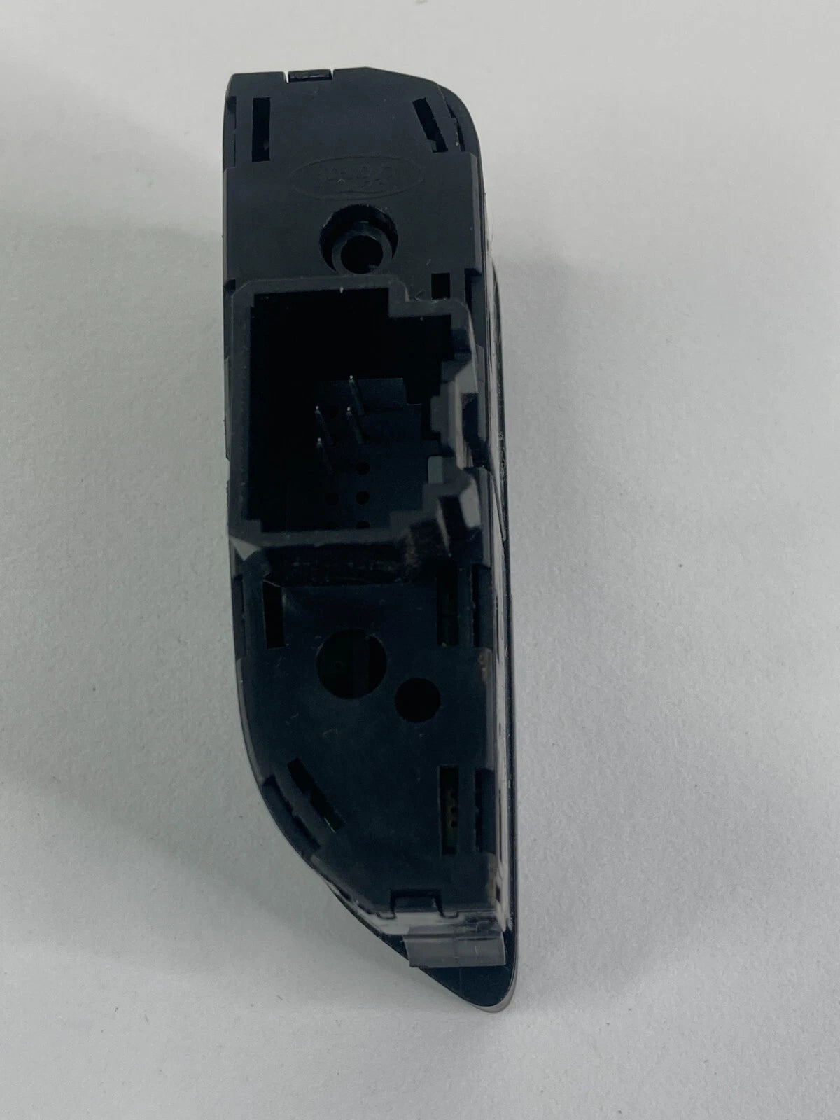 2012-2015 FORD FOCUS REAR WINDSHIELD DEFROST BUTTON CONTROL SWITCH ASSEMBLY