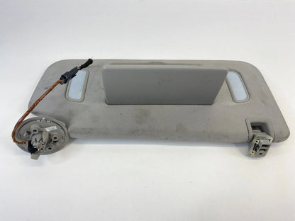 09-17 CHEVY TRAVERSE RH PASSENGER SUN VISOR W/ ILLUMINATED MIRROR GRAY CLOTH OEM