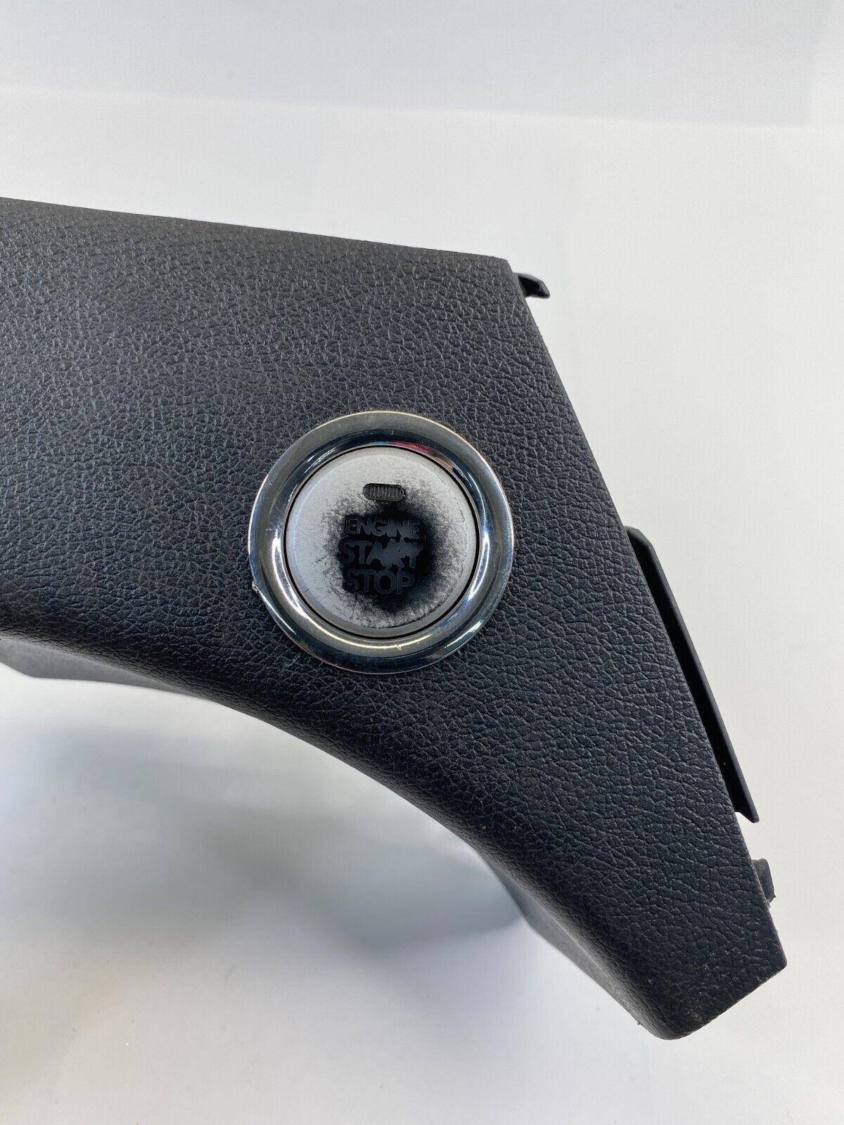 2011-2014 Hyundai Sonata Dash Engine Start Stop Button W/ Bezel Panel 848413S100