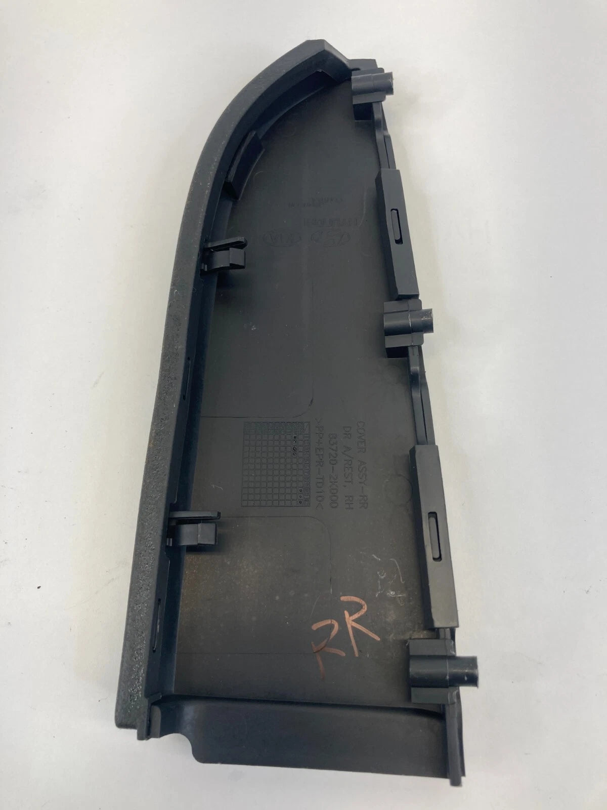 10 11 12 13 KIA SOUL REAR RIGHT SIDE DOOR PANEL ARMREST ARM REST 83720-2K000 OEM