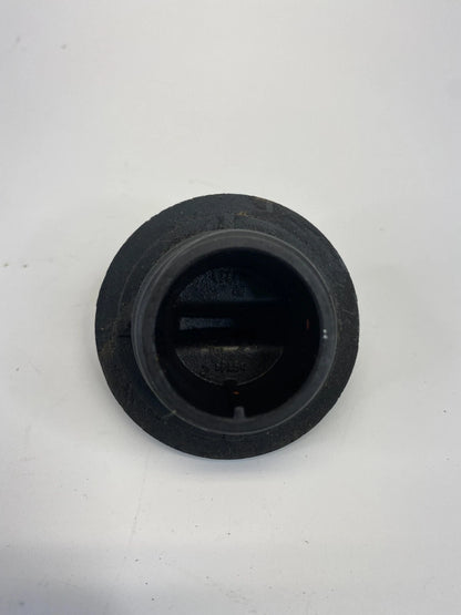 2006-2010 CHRYSLER TOWN & COUNTRY ENGINE OIL FILLER FLUID COVER CAP SAE 5W-20