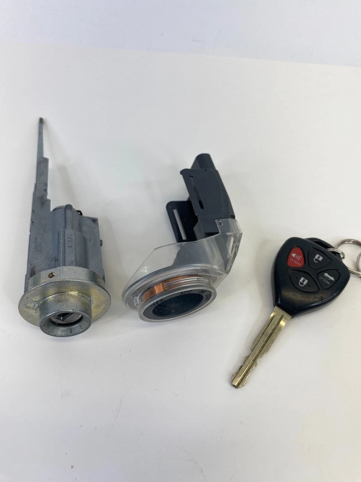 2005-2012 Toyota Avalon Ignition Switch Lock Cylinder & Key 89783-AA011 OEM