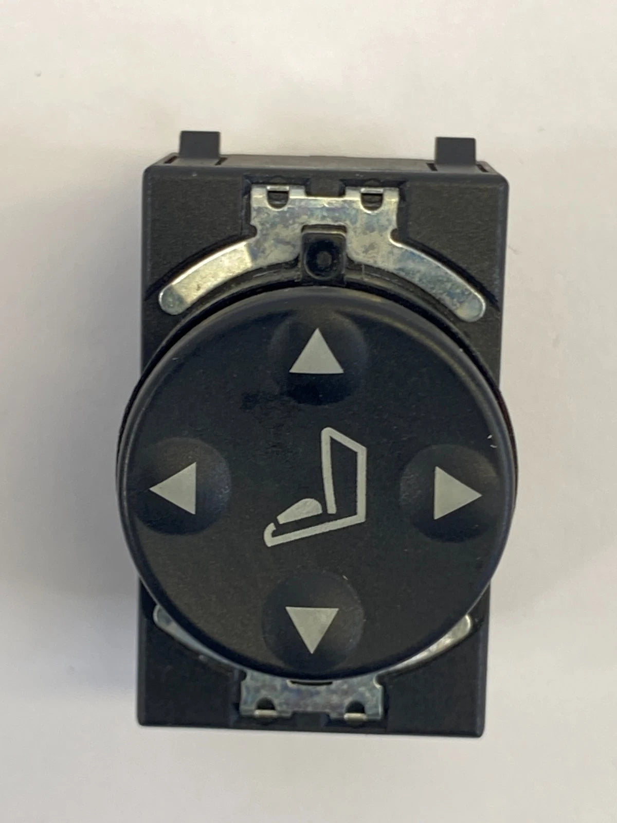 2011-2017 BMW X3 FRONT RIGHT PASSENGER PASSENGER SIDE POWER SEAT LUMBAR SWITCH