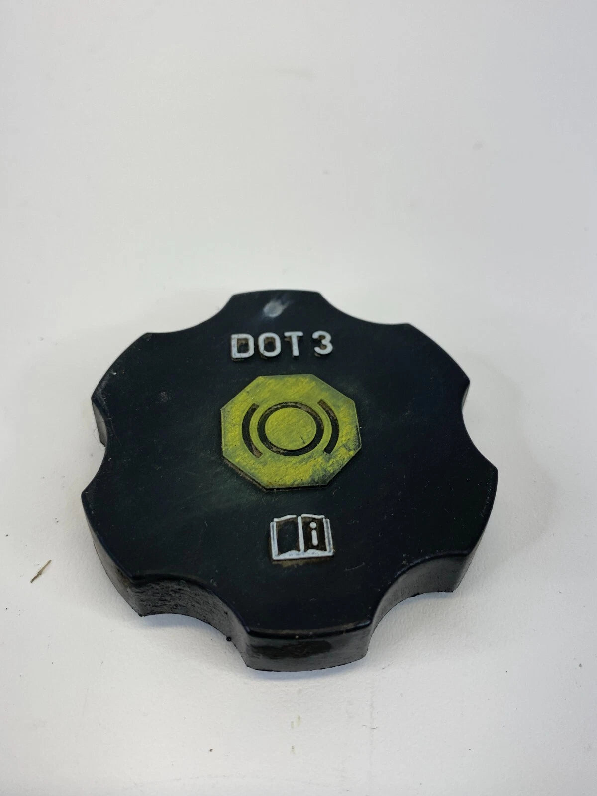 2012-2015 CHEVROLET CAPTIVA SPORT BRAKE MASTER CYLINDER RESERVOIR CAP LID COVER
