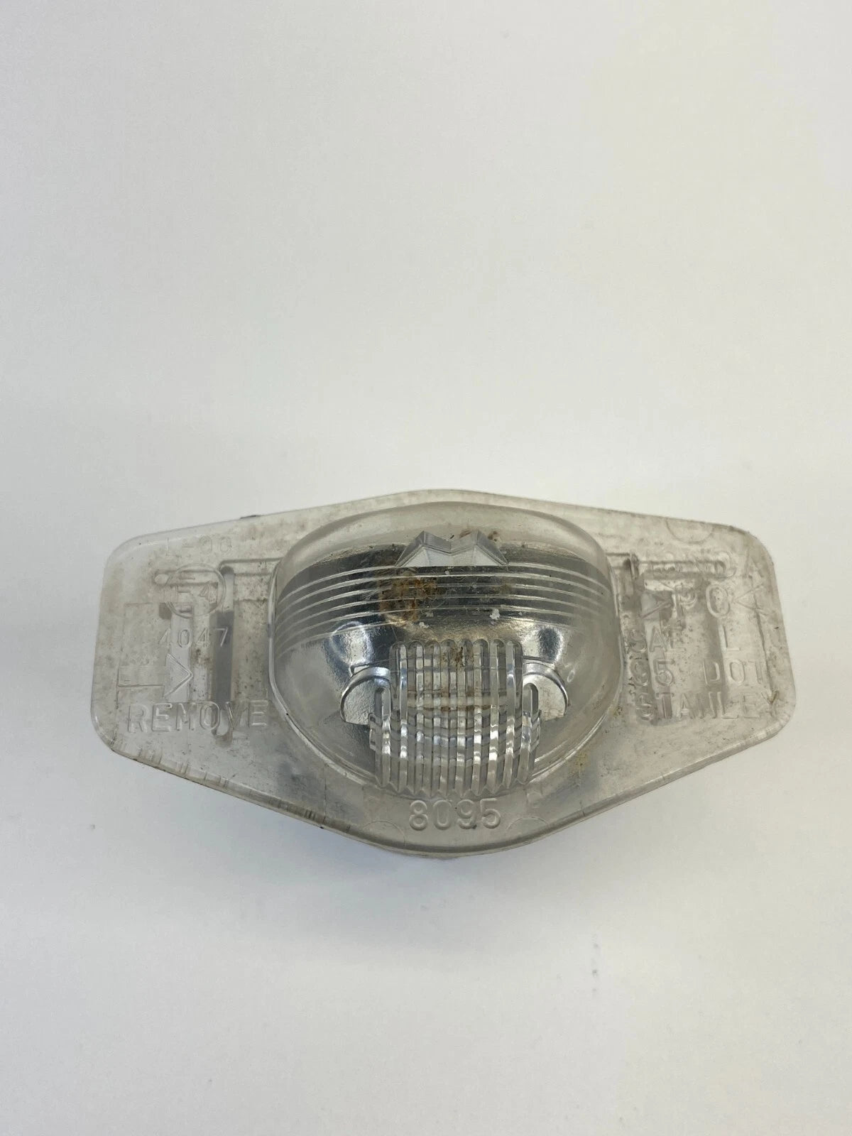 03-08 HONDA PILOT 99-04 HONDA ODYSSEY PILOT REAR LICENSE PLATE LIGHT LAMP OEM