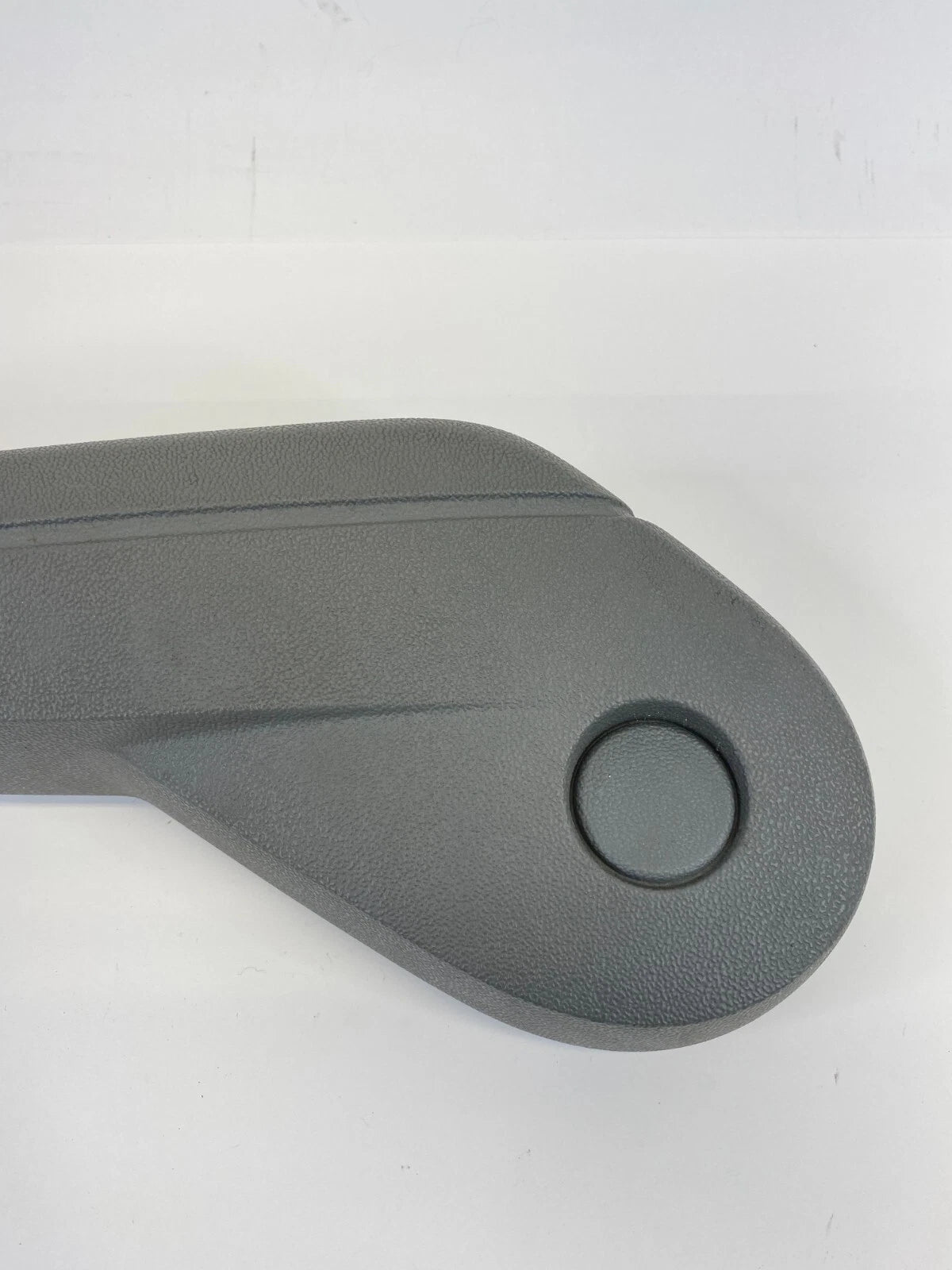 2009 2010 VOLKSWAGEN ROUTAN FRONT RIGHT PASSENGER SIDE SEAT ARMREST ARM REST