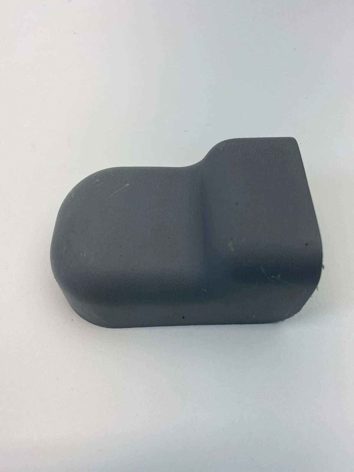 2007 2008 HYUNDAI ELANTRA SEAT TRACK COVER TRIM CAP UNIT OEM FACTORY 88567-3K000