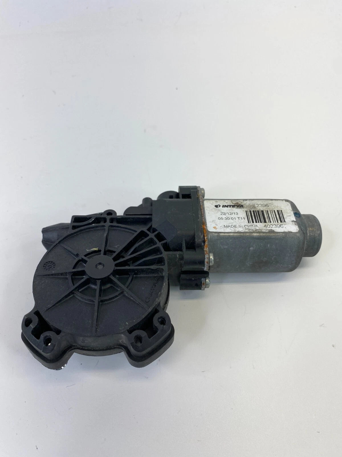 2012-2017 HYUNDAI ACCENT REAR RIGHT SIDE BACK DOOR POWER WINDOW MOTOR OEM