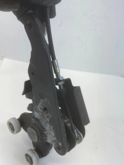 2005-2010 HONDA ODYSSEY SLIDING POWER DOOR ROLLER RAIL OEM