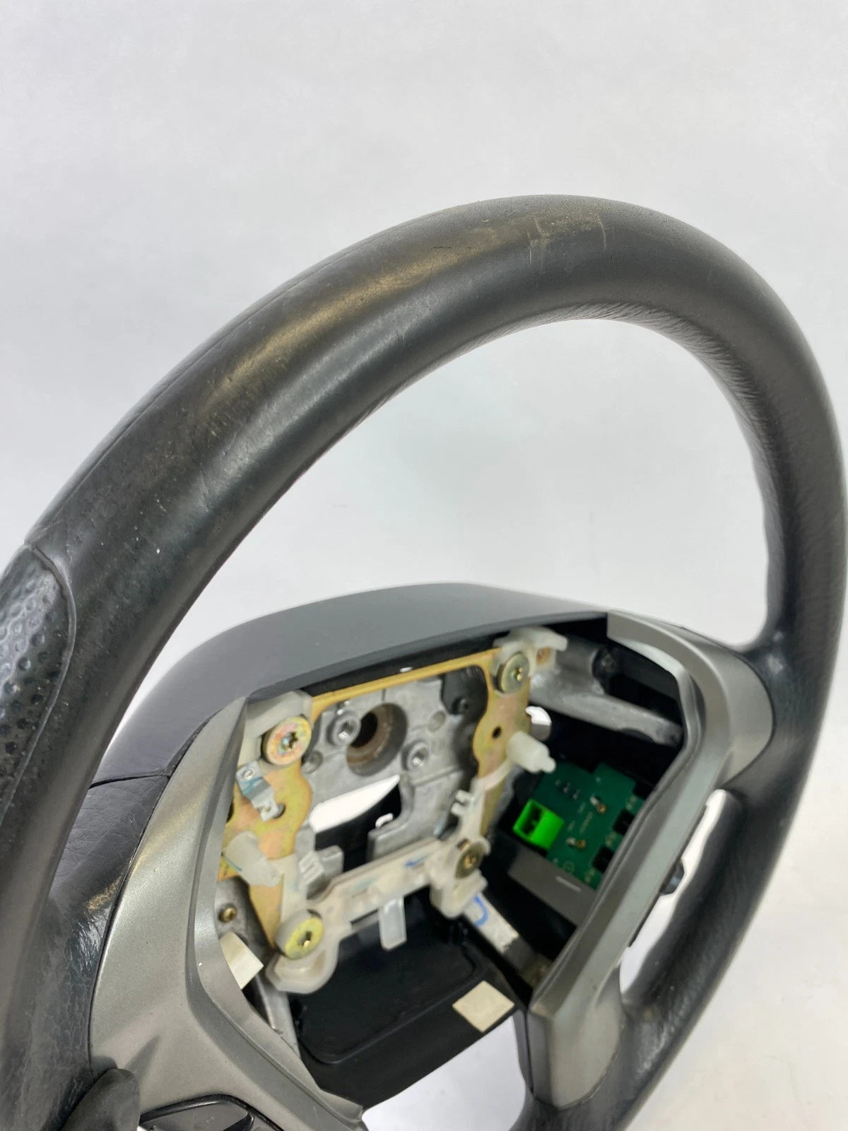 2003 2004 2005 HONDA PILOT STEERING WHEEL W/ CRUISE CONTROL SWITCH ASSY OEM