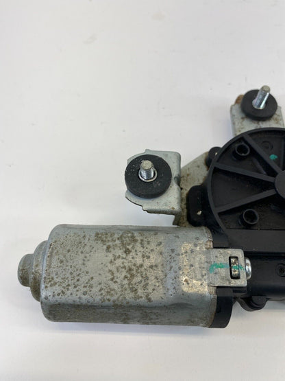 12-15 Chevy Captiva Sport 07-10 Saturn Vue Rear Windshield Wiper Motor 25963804