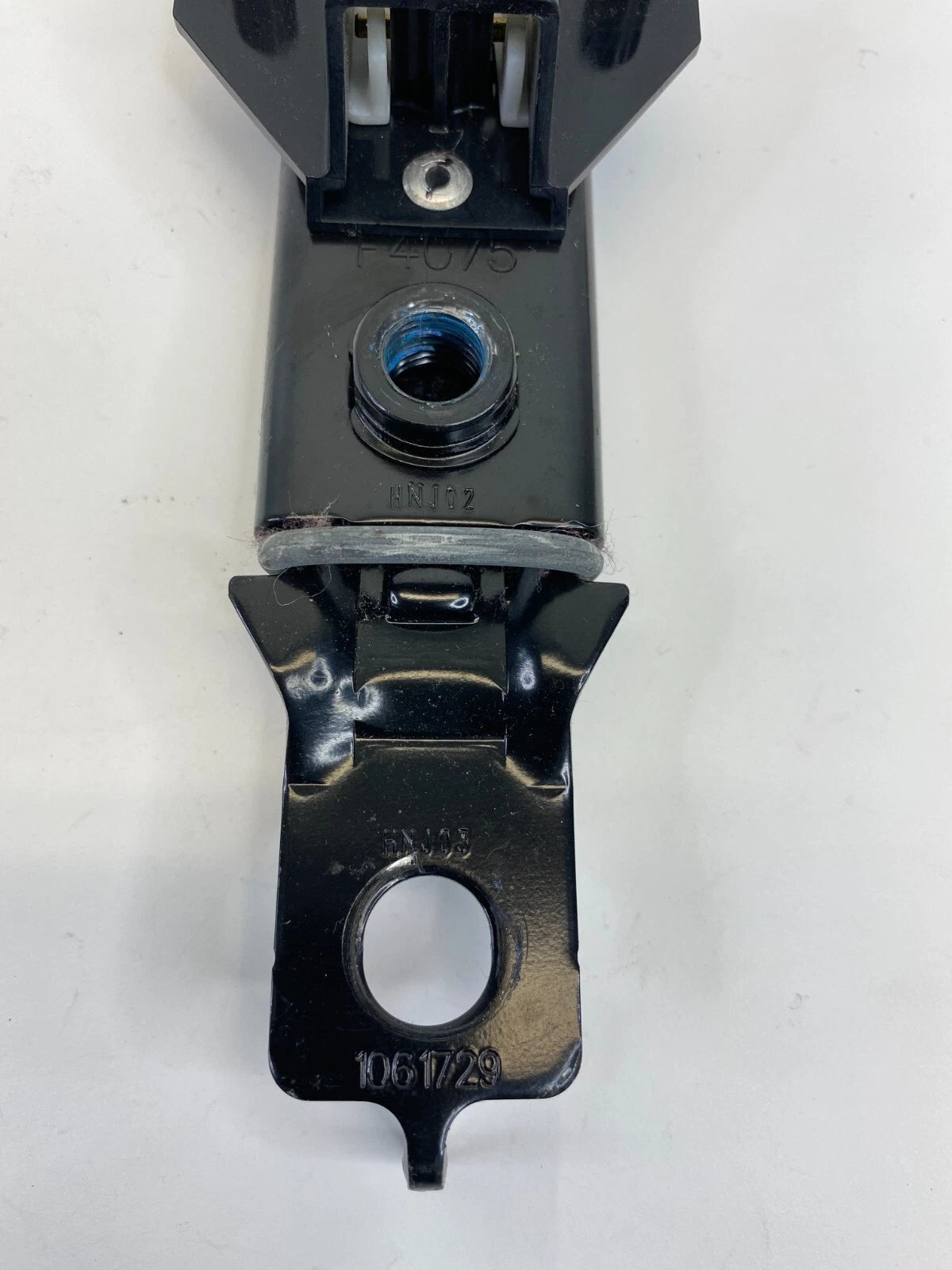 2010-2015 HYUNDAI TUCSON FRONT LEFT DRIVER SIDE SEAT BELT HEIGHT ADJUSTER OEM