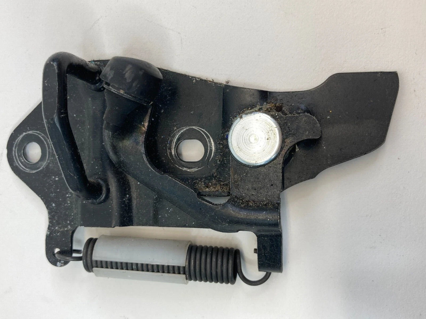 2008 09 10 11 12 2013 INFINITI G37 REAR TRUNK LID LOCK LATCH STRIKER ASSEMBLY