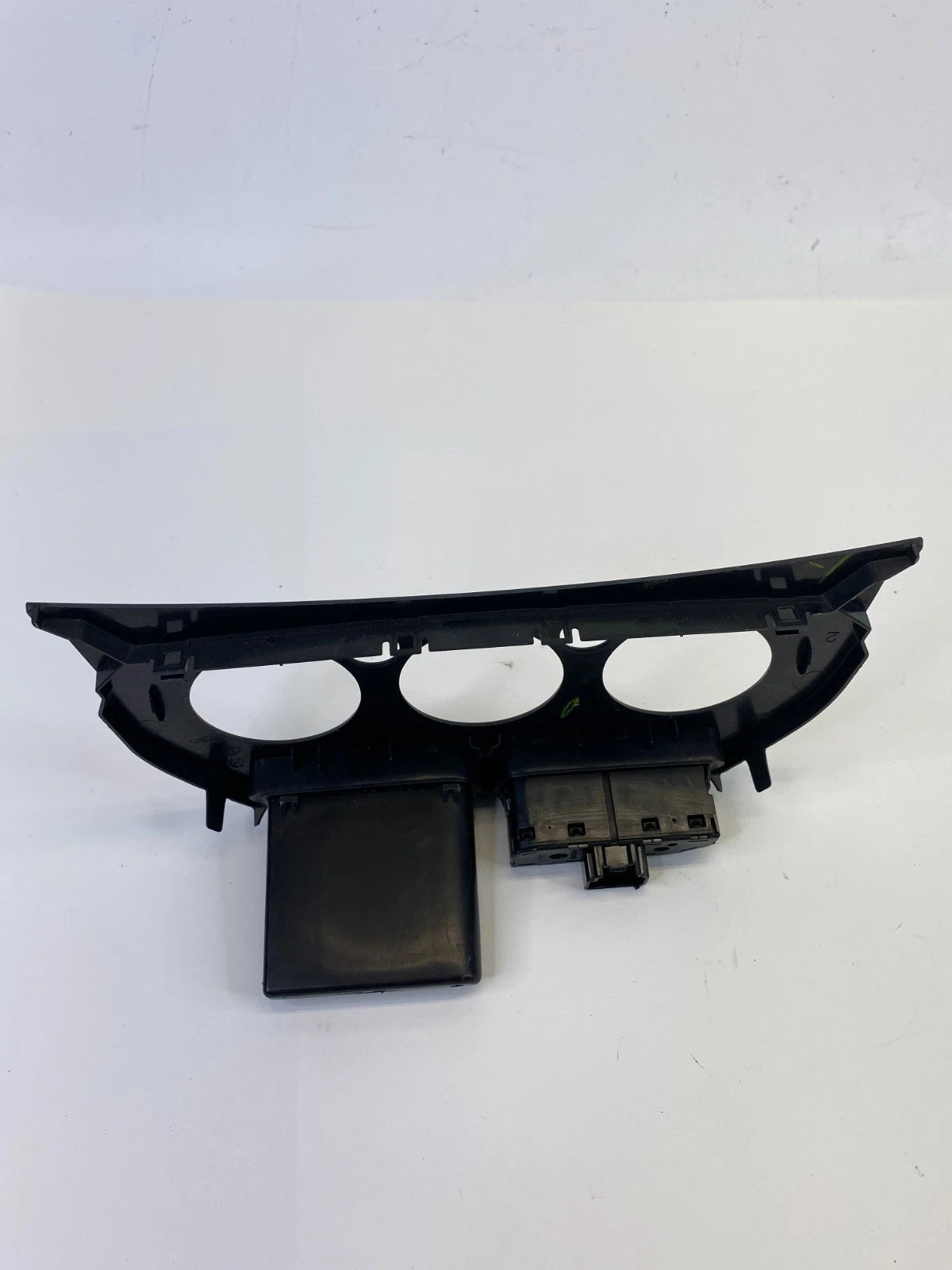 13-15 FORD ESCAPE HVAC CLIMATE CONTROL SURROUND BEZEL COVER TRIM CJ54-18522 OEM