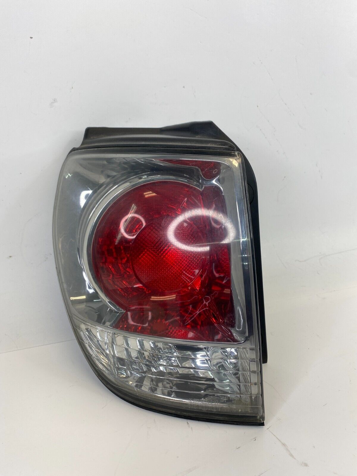 2000-2003 Lexus RX300 Rear Left Driver Side Taillight Outer Tail Light Lamp OEM