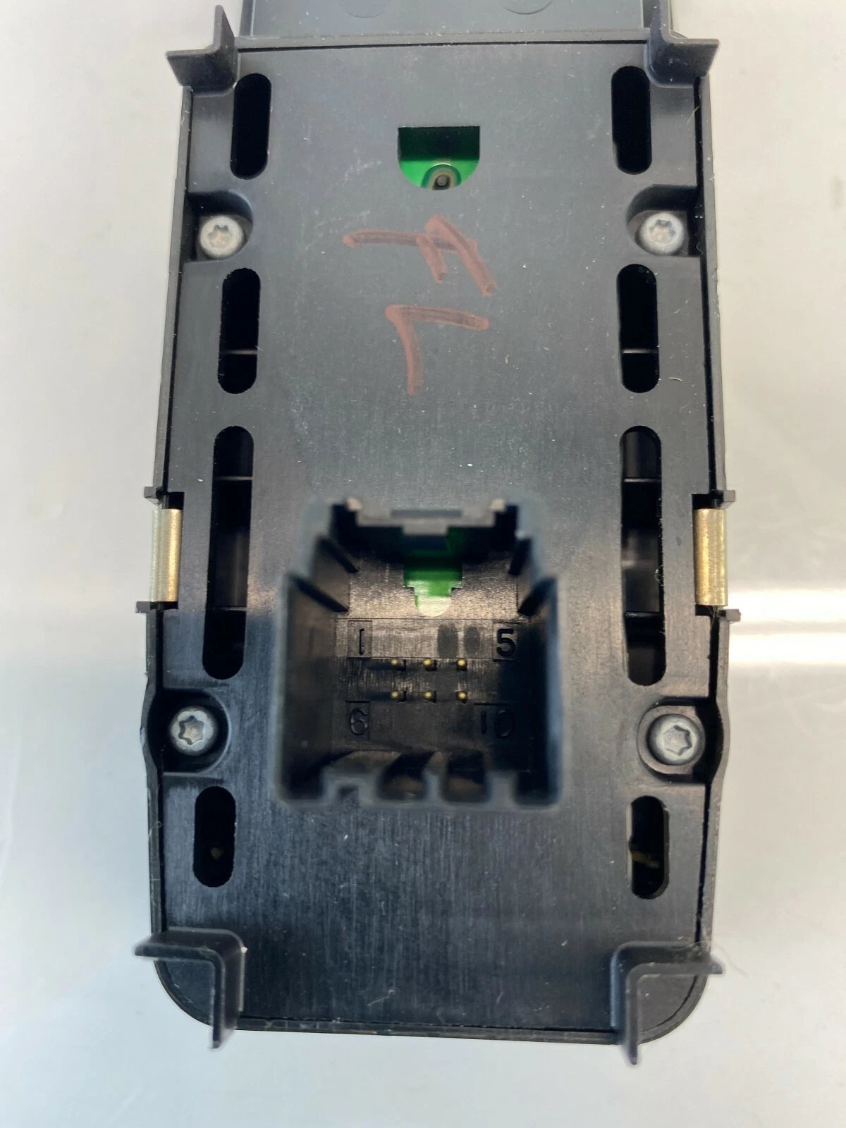 2008-2012 CHRYSLER TOWN & COUNTRY FRONT RIGHT DOOR POWER WINDOW SWITCH 68029178A