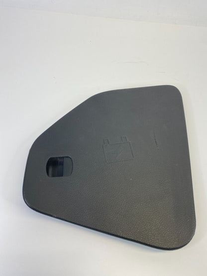 2012-2015 Chevrolet Captiva Sport 2.4L L4 Dash Fuse Box Cover Trim Panel