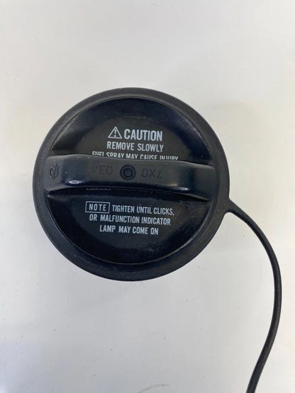 01 02 03 04 05 LEXUS GS300 GS430 LX470 FUEL FILLER GAS TANK COVER CAP OEM