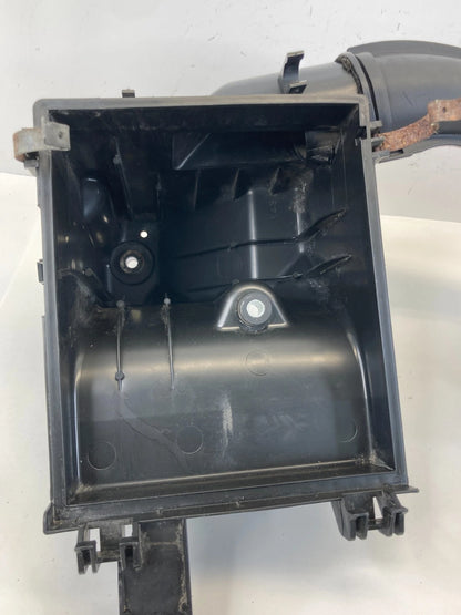 2012-2015 TOYOTA PRIUS AIR CLEANER INTAKE BOX HOUSING RESONATOR 17701-37170 OEM