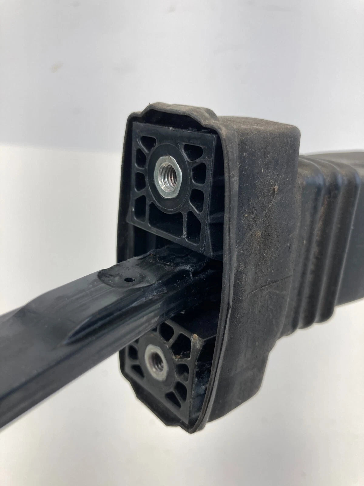 09-16 AUDI A4 QUATTRO REAR LEFT SIDE DOOR CHECK STOP STOPPER DETENT 8K0839249C