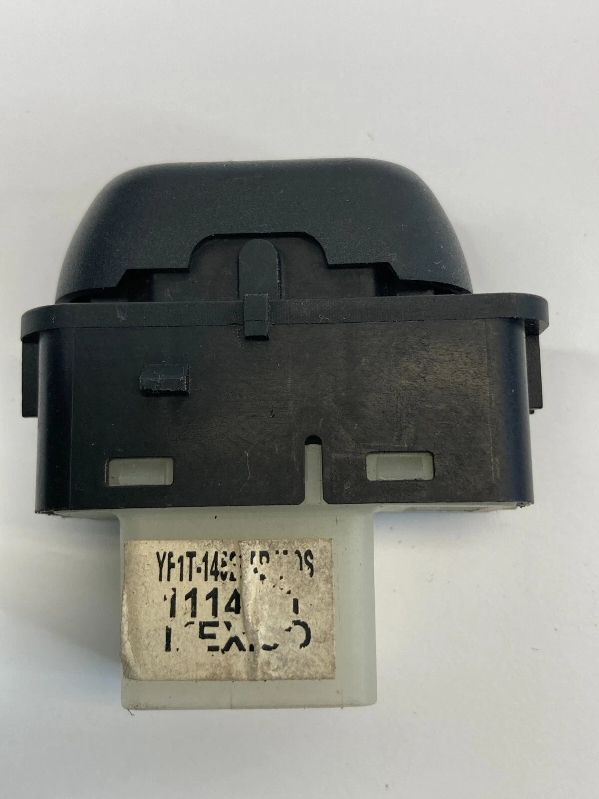 2002-2005 FORD EXPLORER MOUNTAINEER REAR RIGHT SIDE DOOR POWER WINDOW SWITCH OEM