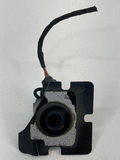 06-10 MERCEDES-BENZ R350 REAR BUMPER PARKING AID DISTANCE SENSOR W/ BRACKET OEM