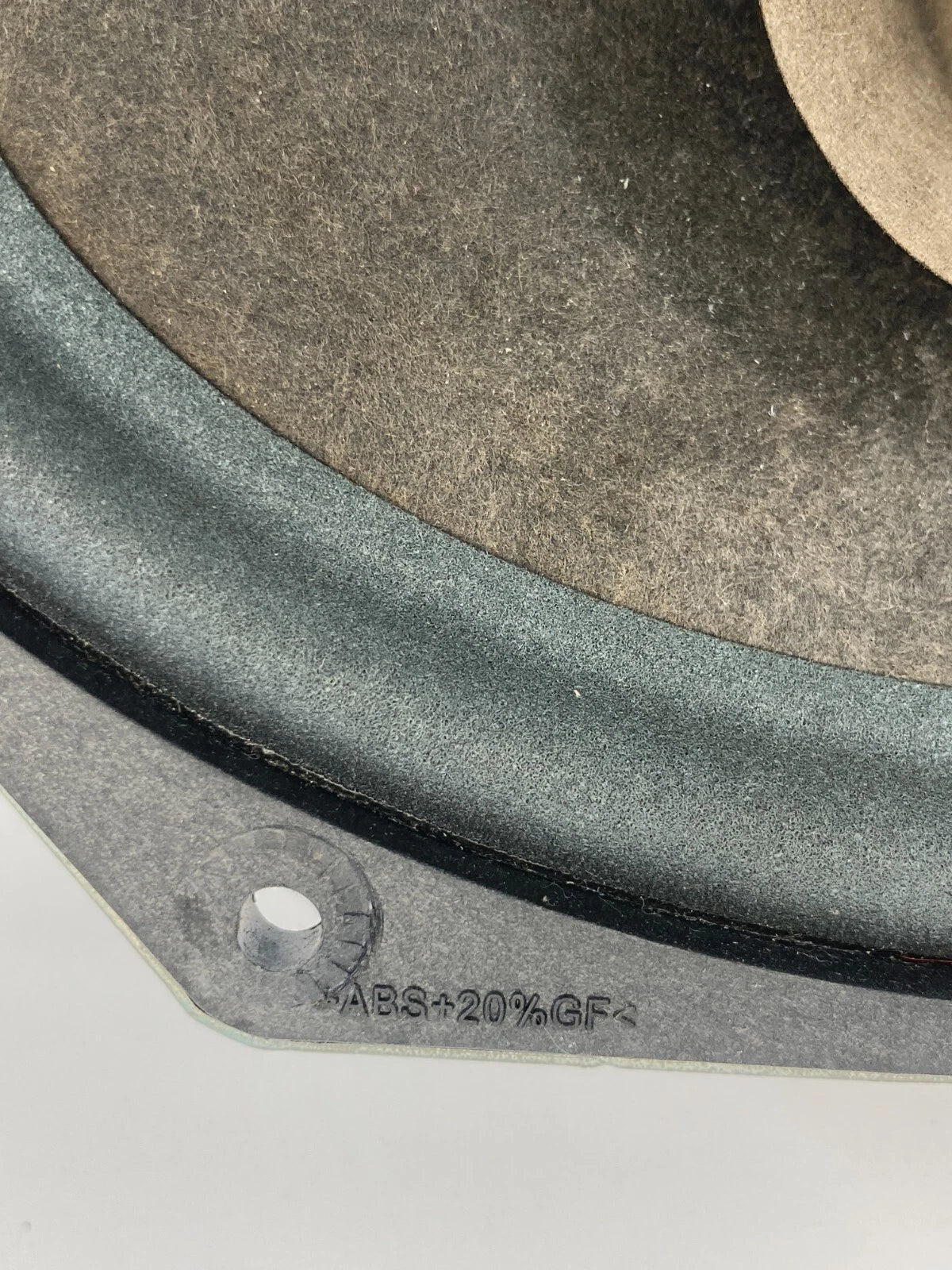 2009-2011 FORD FOCUS REAR LEFT SIDE BACK DOOR SPEAKER AUDIO 8R3T-18808-BA OEM