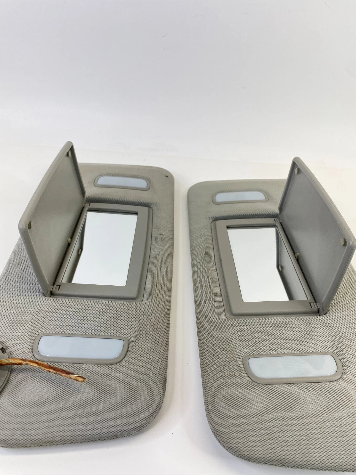 2010-2017 CHEVROLET EQUINOX GMC TERRAIN SUNVISOR SUN VISOR SET LEFT & RIGHT