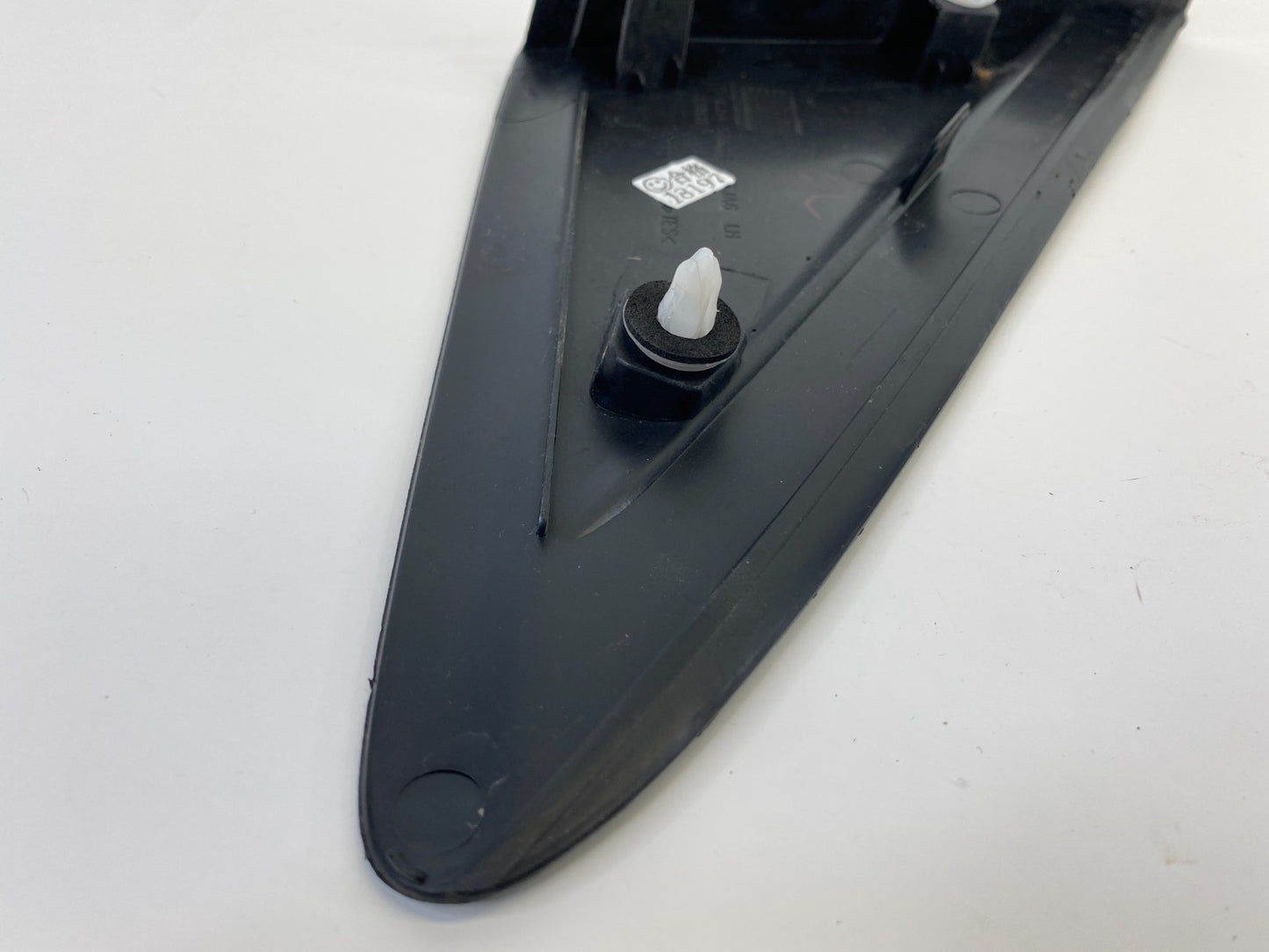 13-19 Ford Escape Front Left Exterior Molding Corner Cover Panel CJ54-S16003-A