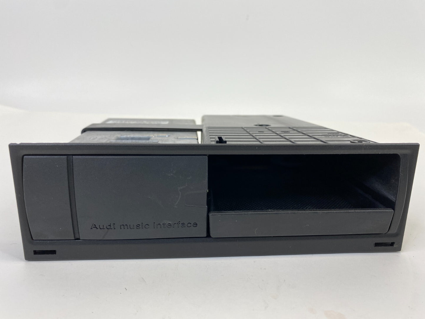 2009-2012 Audi A4 Quattro Multimedia Interface Control Module 8T0-035-785A OEM