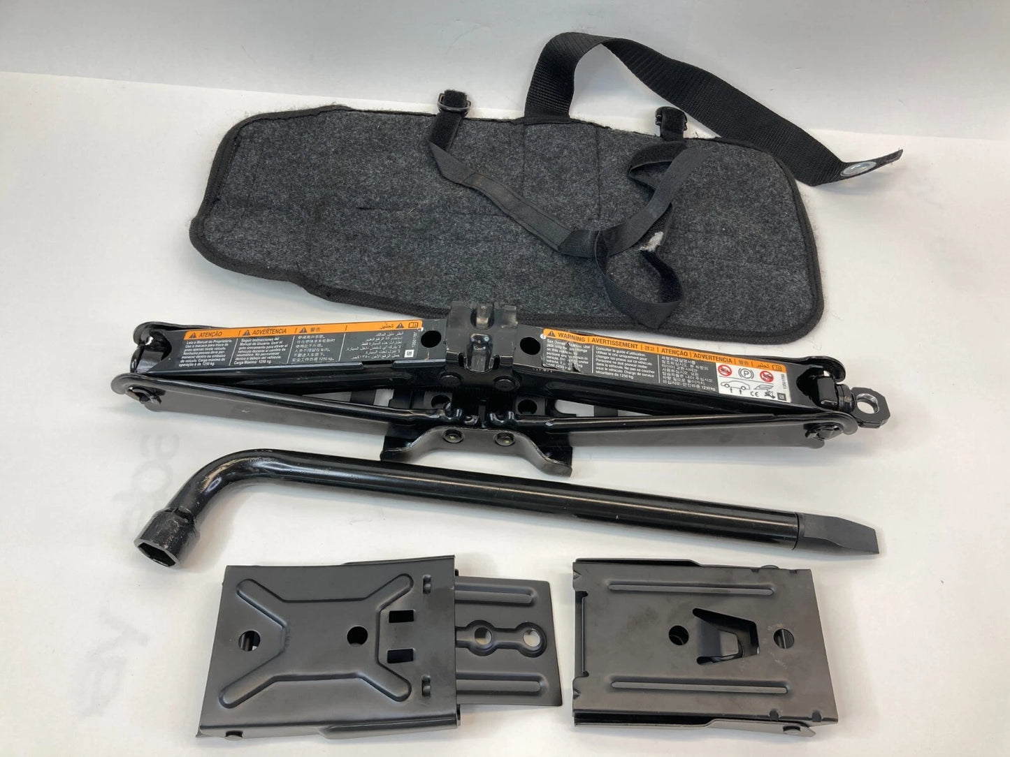11-15 CHEVROLET CRUZE VOLT SCISSOR JACK SPARE TIRE TOOL KIT WRENCH 13501786 OEM
