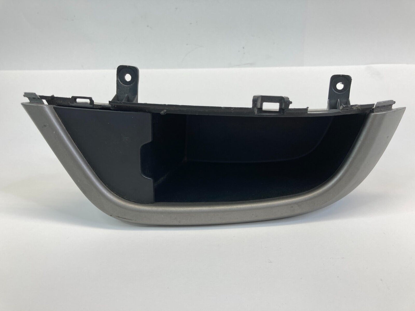 12-16 Chevrolet Sonic Dash Front RH Center Compartment Box Trim Panel 95952557