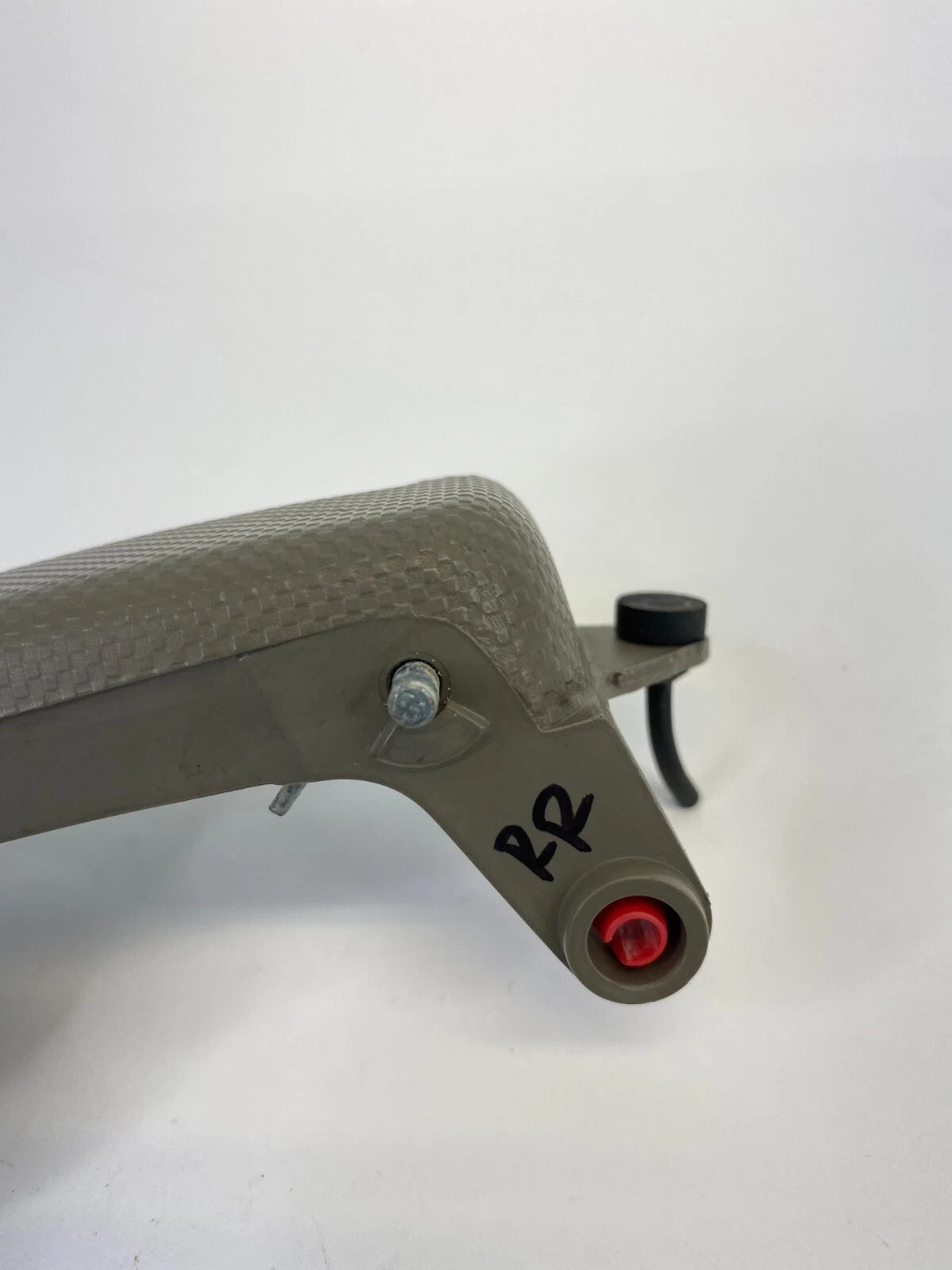 2005-2010 JEEP GRAND CHEROKEE REAR RIGHT SIDE INNER DOOR RELEASE HANDLE OEM