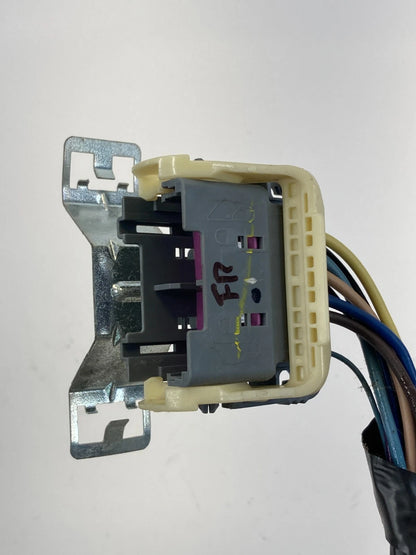 04-08 PONTIAC GRAND PRIX FRONT RIGHT DOOR WINDOW SWITCH WIRE CONNECTOR 15486886