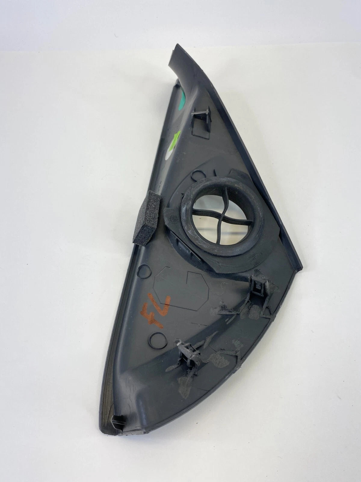 2004-2011 VOLVO S40 SIDE DASHBOARD END CAP COVER PANEL LEFT OEM FACTORY 30672382