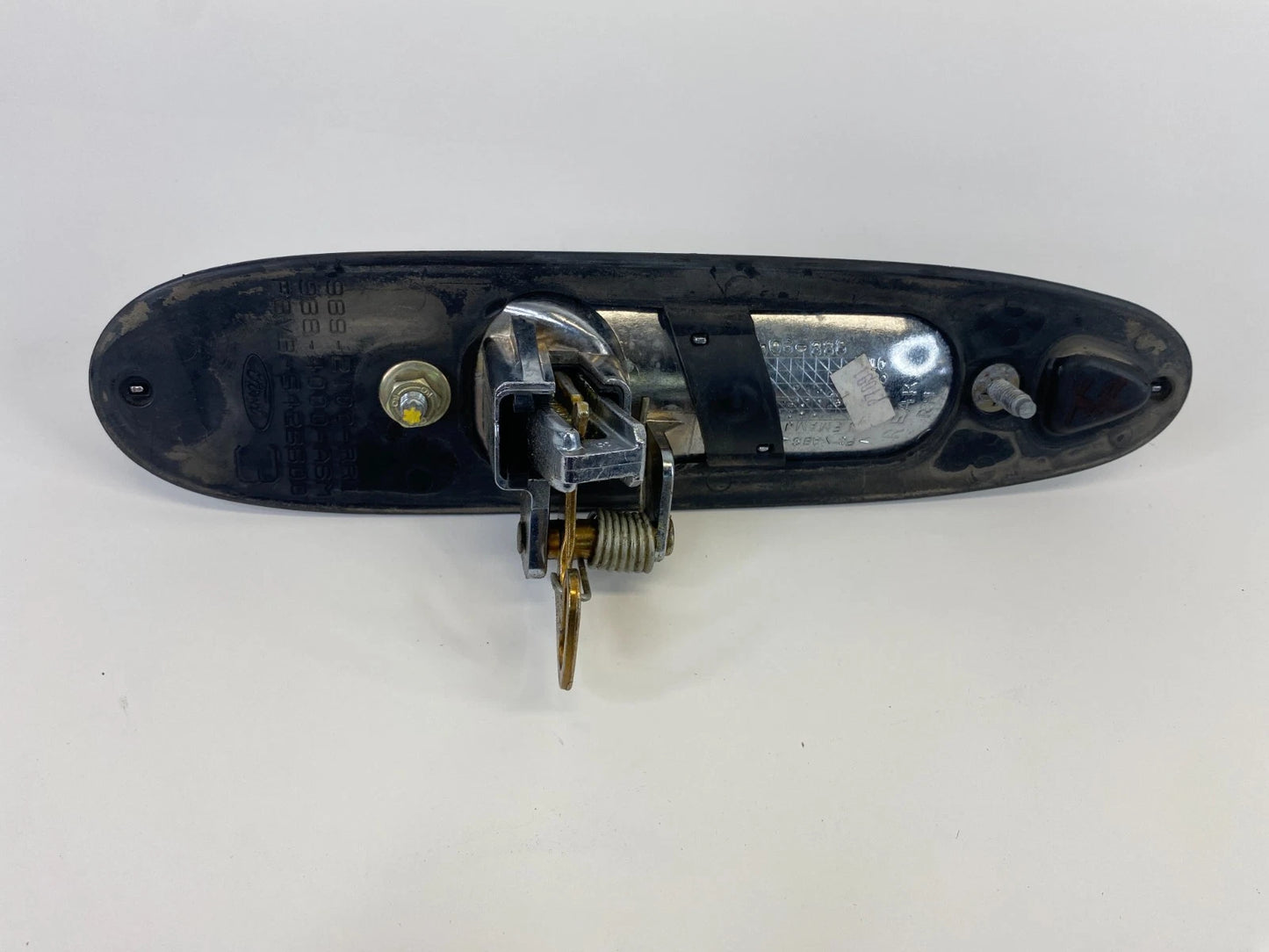 1998-2002 LINCOLN TOWN CAR REAR RIGHT EXTERIOR DOOR HANDLE OUTER ASSEMBLY OEM