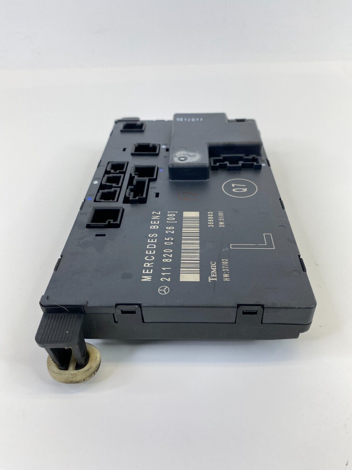 03-06 Mercedes-Benz E500 Front Left Side Door Control Module Unit A2118200526