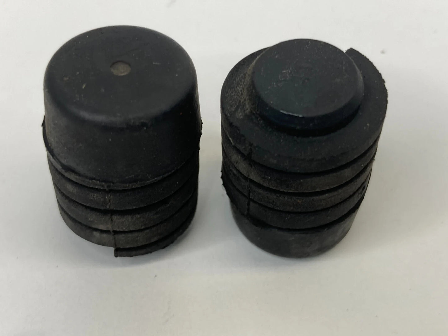 2004-2008 ACURA TL FRONT HOOD RUBBER CUSHION STOPPER BUMPER PAIR SET OEM