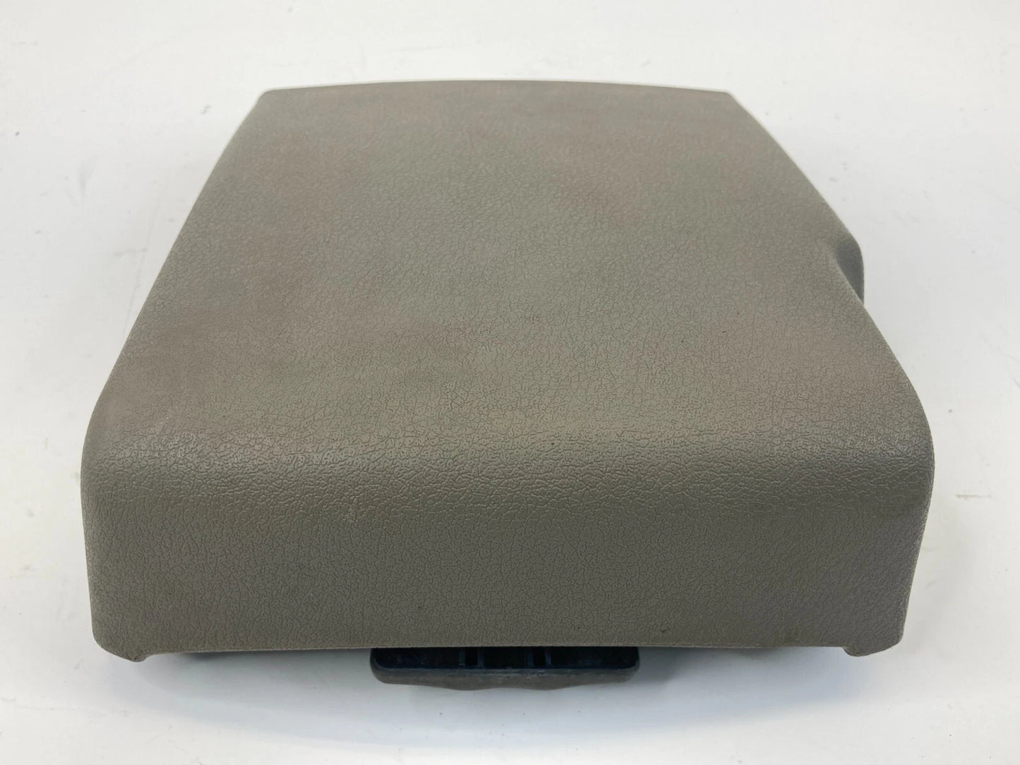 2005-2007 JEEP GRAND CHEROKEE CENTER CONSOLE ARMREST LID ARM REST ASSEMBLY OEM