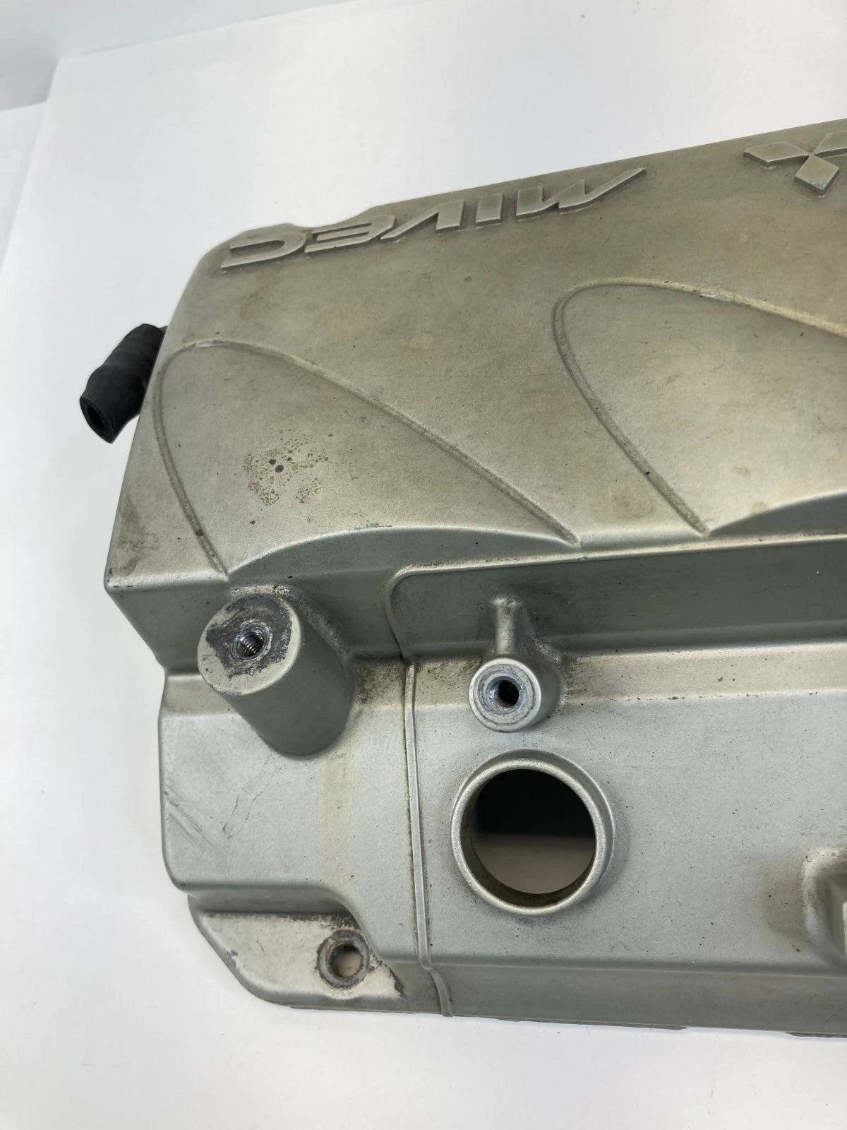 2004-2012 MITSUBISHI GALANT 2.4L ENGINE VALVE COVER LID MIVEC OEM