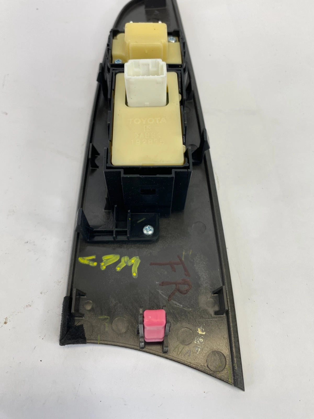 2006-2013 LEXUS IS250 FRONT RIGHT DOOR POWER WINDOW CONTROL SWITCH W / BEZEL OEM